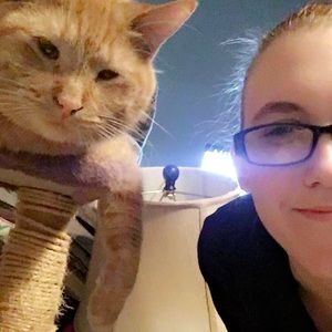 Meet your Posher, Carlee